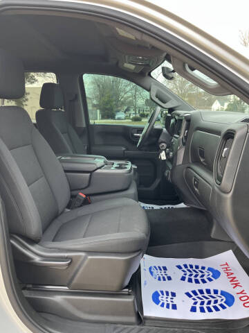 2020 Chevrolet Silverado 1500 Custom