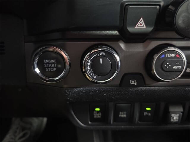 2023 Toyota Tacoma TRD Off-Road