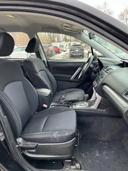 2014 Subaru Forester 2.5i