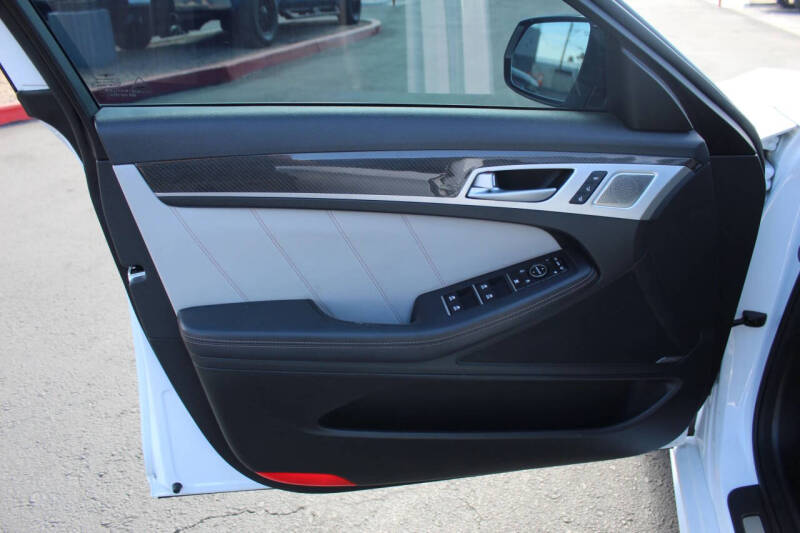 2018 Genesis G80