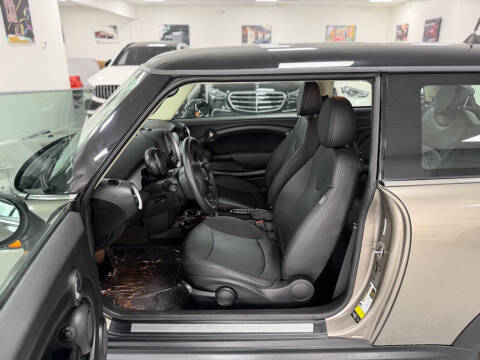 2013 MINI Hardtop Cooper