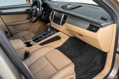 2017 Porsche Macan S