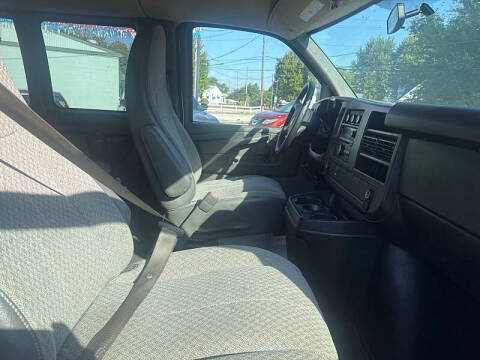 2013 Chevrolet Express LT 3500