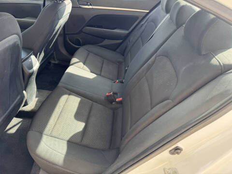 2019 Hyundai Elantra