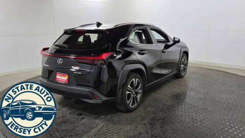 2019 Lexus UX 200 Luxury