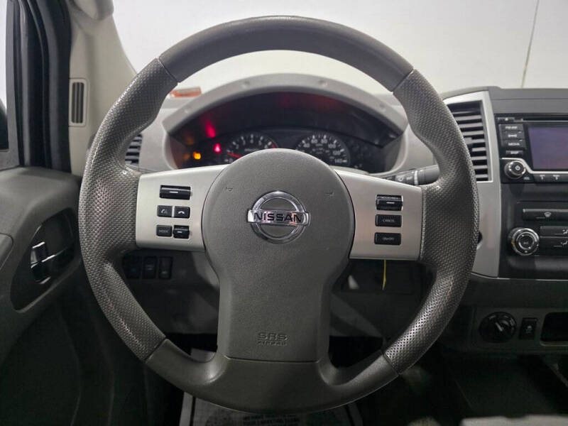 2016 Nissan Frontier SV