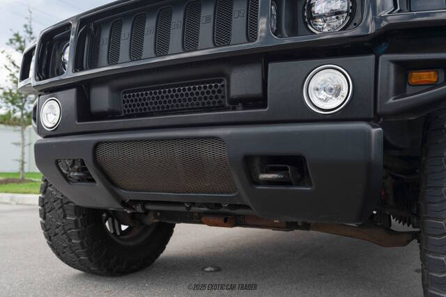 2004 HUMMER H2