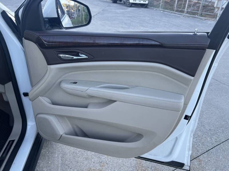 2010 Cadillac SRX Performance Collection