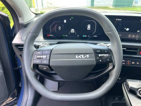 2025 Kia EV6 Light