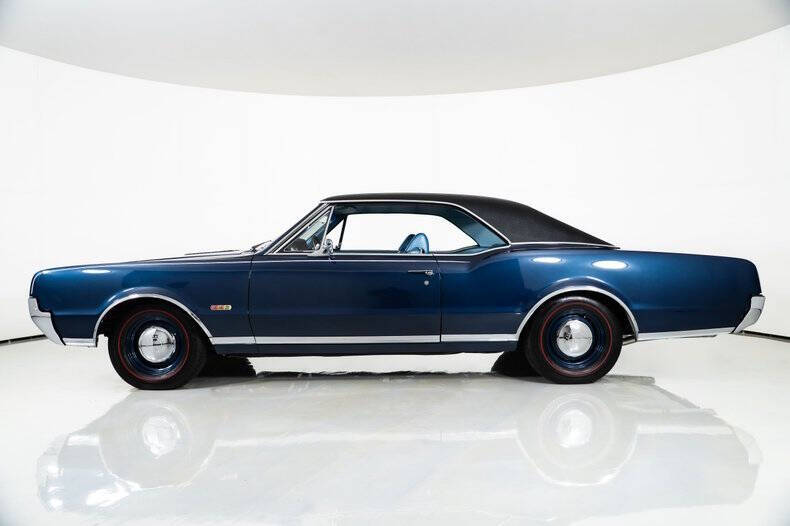 1967 Oldsmobile Cutlass Supreme