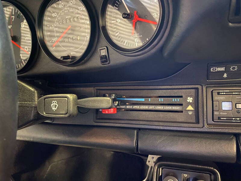 1985 Porsche 911 Carrera