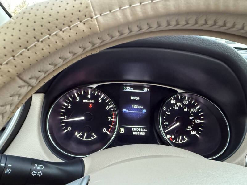 2015 Nissan Rogue SL