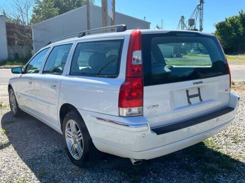 2006 Volvo V70 for sale at Carz of Marshall LLC in Marshall MO