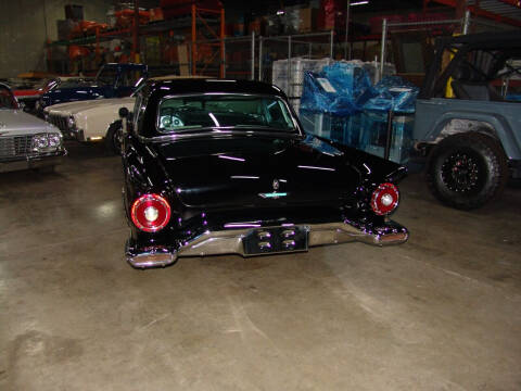 1957 Ford Thunderbird