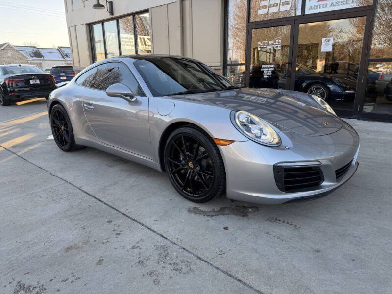 2017 Porsche 911 Carrera