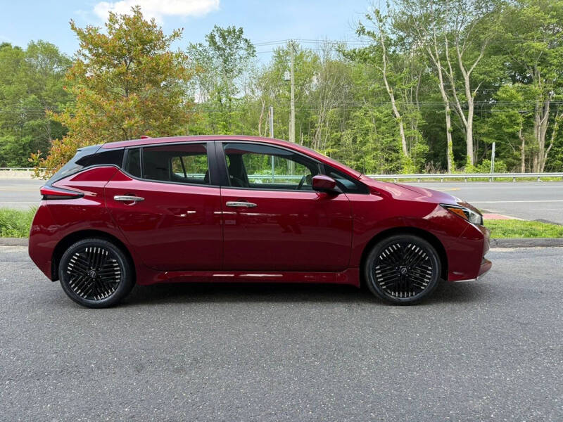 2024 Nissan LEAF SV PLUS