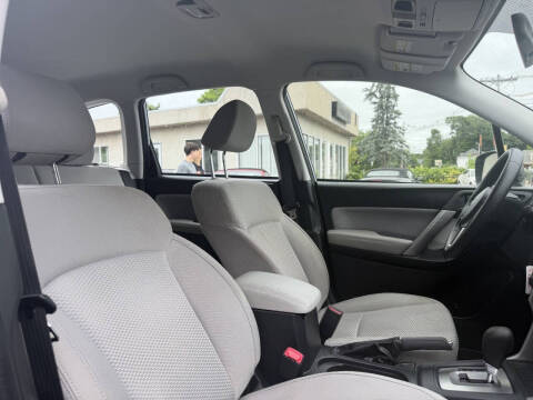 2017 Subaru Forester 2.5i