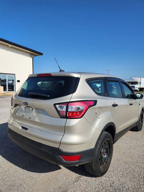 2017 Ford Escape S