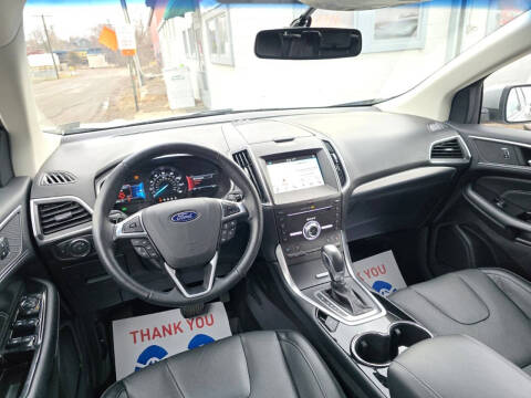 2017 Ford Edge Titanium