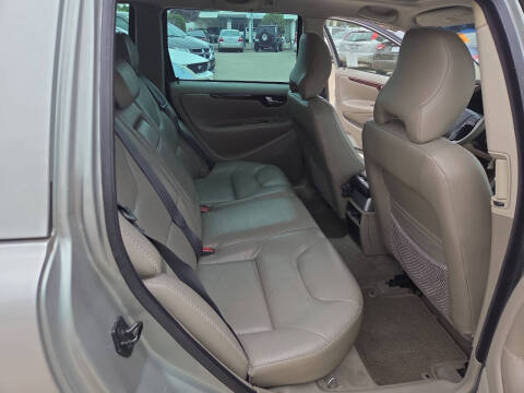 2004 Volvo XC70