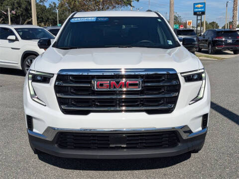 2025 GMC Acadia Elevation