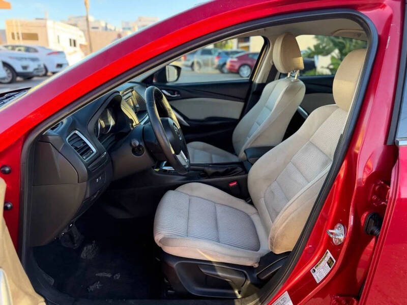 2015 Mazda MAZDA6 i Sport