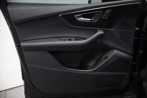 2023 Audi Q7 quattro Premium Plus 55 TFSI