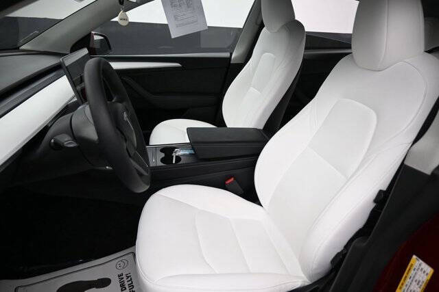 2025 Tesla Model Y Long Range