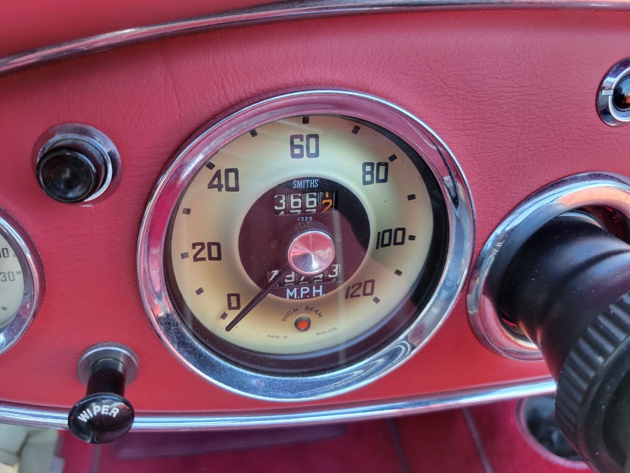 1957 Austin-Healey 100-6 45