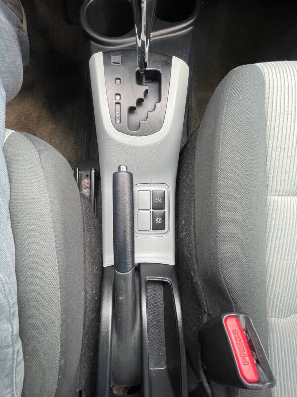 2013 Toyota Prius c One