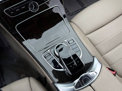 2018 Mercedes-Benz C-Class C 300