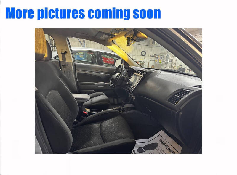 2020 Mitsubishi Outlander Sport SE