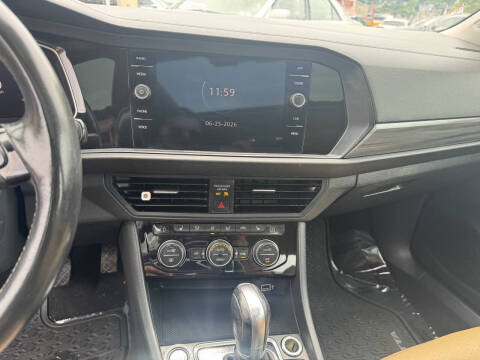 2019 Volkswagen Jetta SEL