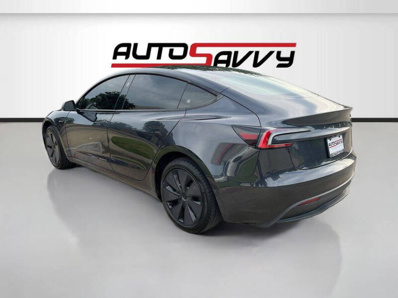 2025 Tesla Model 3 Long Range