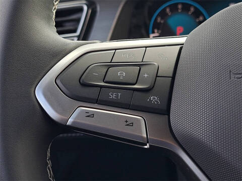 2026 Volkswagen Atlas Cross Sport SE