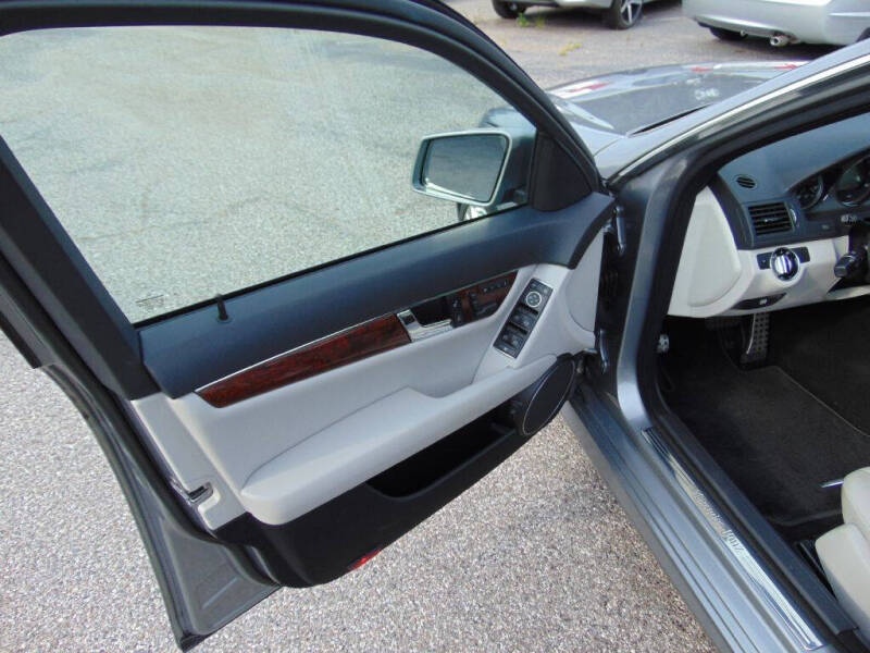 2011 Mercedes-Benz C-Class