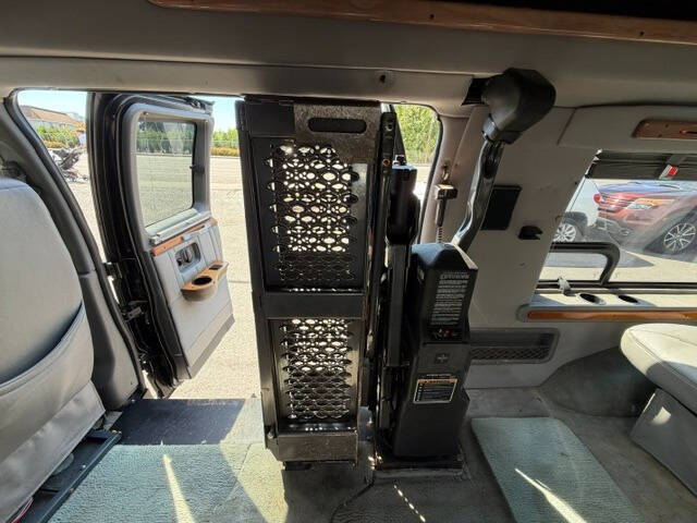 2006 Chevrolet Express 2500