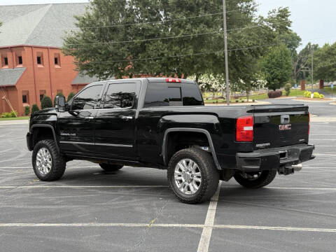 2015 GMC Sierra 2500HD Denali