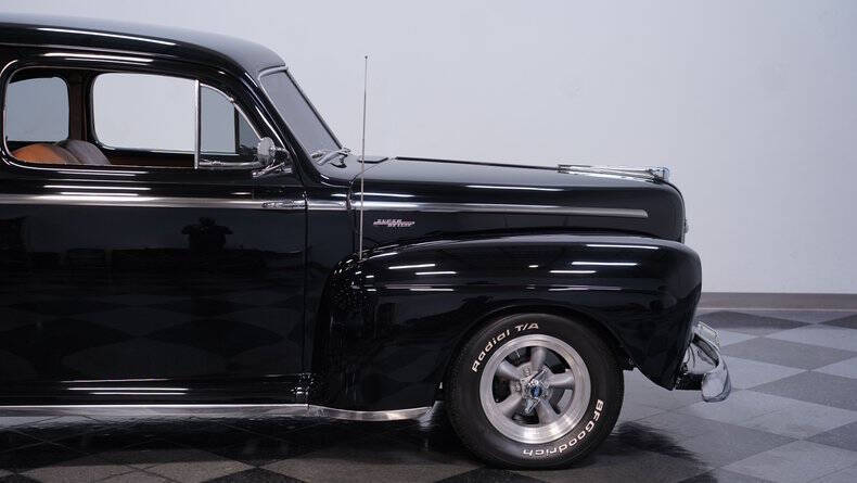 1947 Ford Deluxe