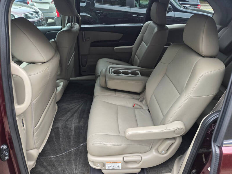 2013 Honda Odyssey EX-L w/DVD