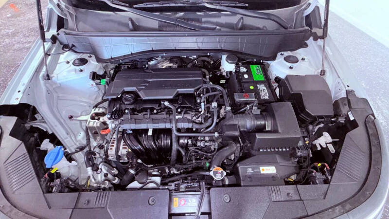 2024 Hyundai Kona SE