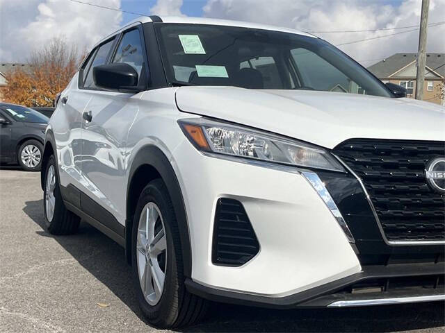 2025 Nissan Kicks Play S