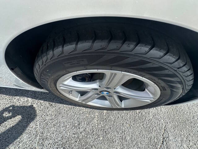 2015 BMW 3 Series 320i