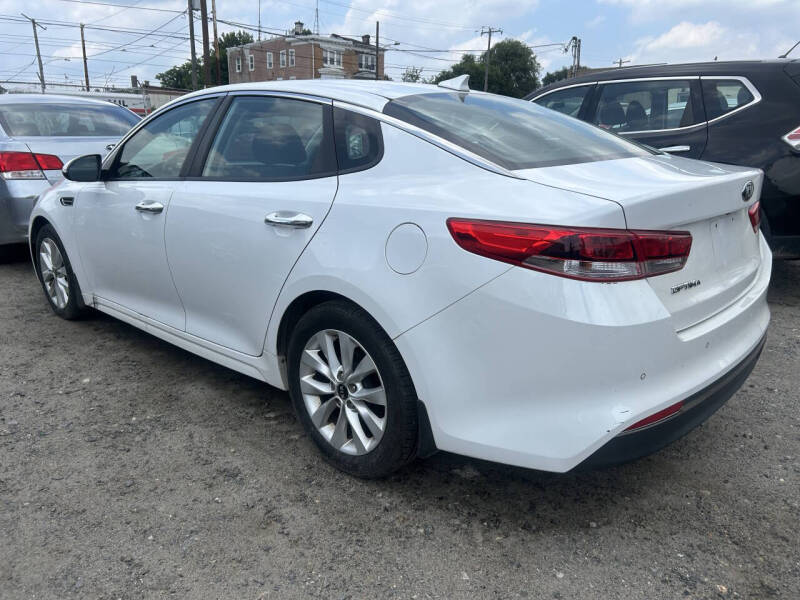 2018 Kia Optima LX