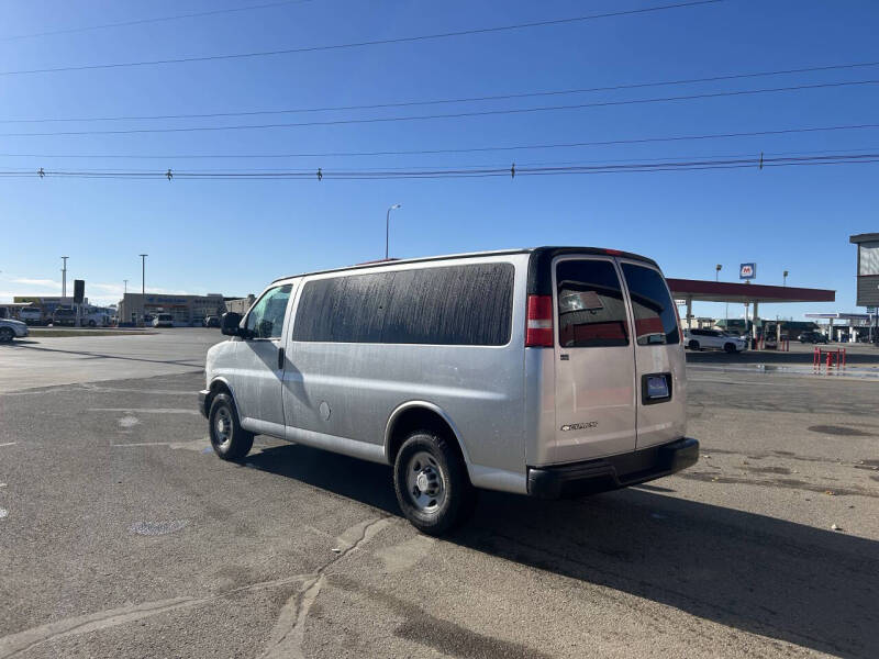 2016 Chevrolet Express LS 2500