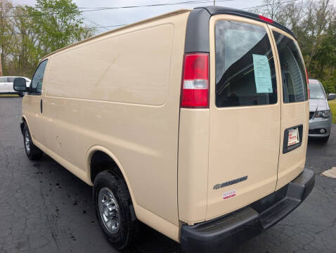 2017 Chevrolet Express 2500