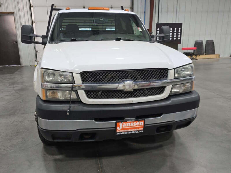 2003 Chevrolet Silverado 3500 LS