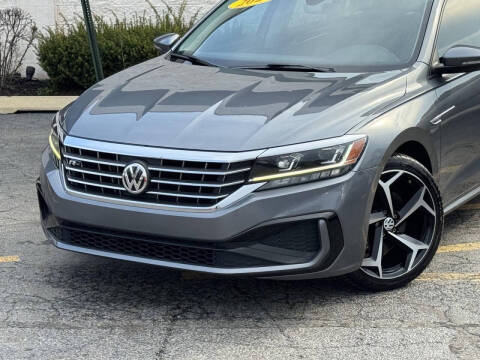 2020 Volkswagen Passat R-Line