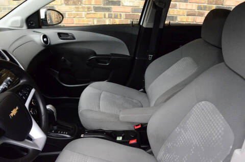 2019 Chevrolet Sonic LT Auto Fleet