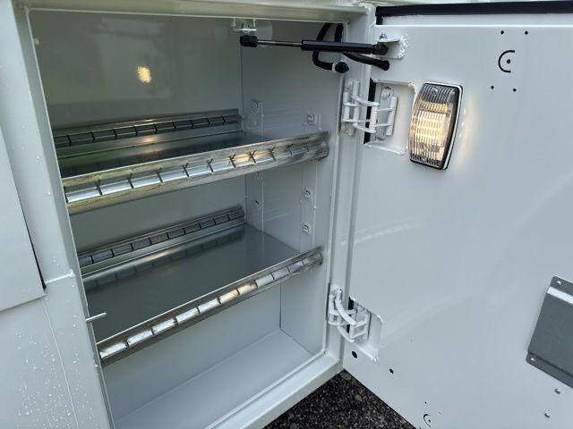 2025 GMC Savana 3500